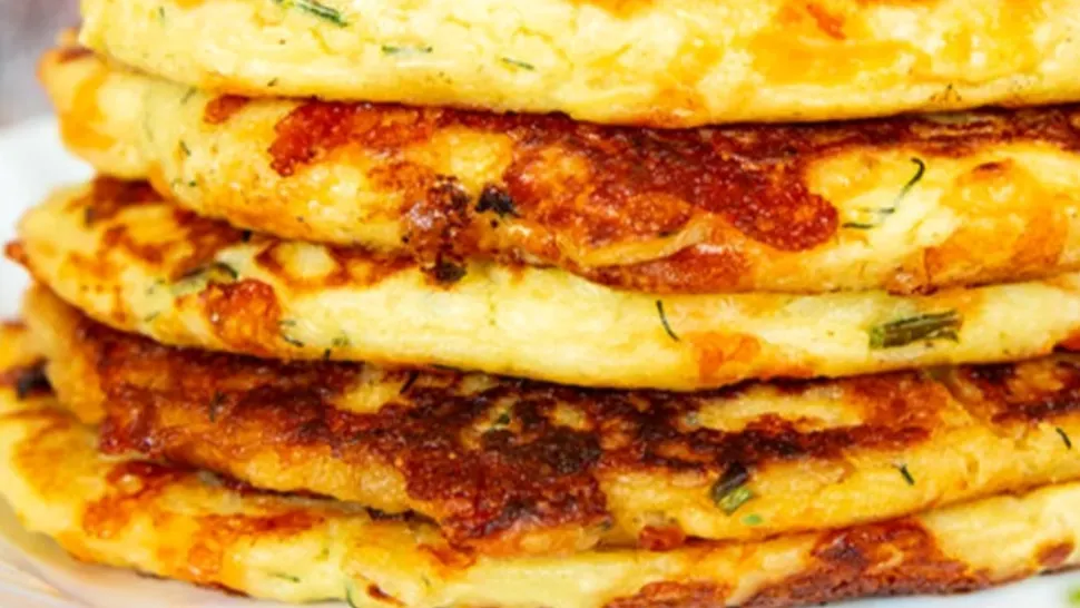Turte cu brânză și mărar: un deliciu al copilăriei, la tine în farfurie. Se prepară rapid și este potrivit pentru întreaga familie/ Captură foto