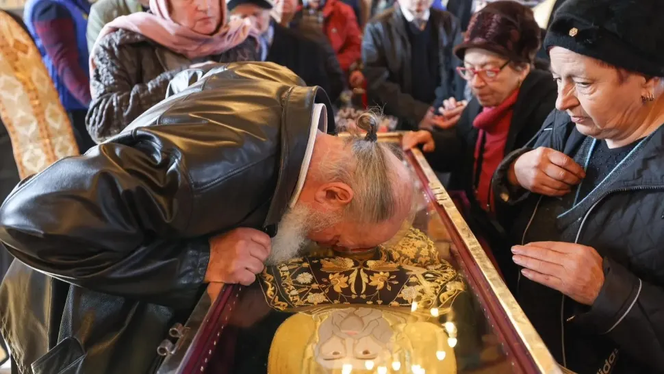 A început Pelerinajul Secolului în România. Este cea mai mare procesiune din ultimii 70 de ani
