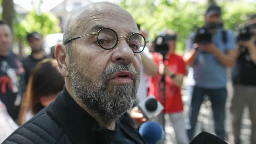Cum a revenit Piedone din închisoare direct la Primăria Sectorului 5: DOCUMENTE BOMBĂ privind manevra cu scaunul de edil