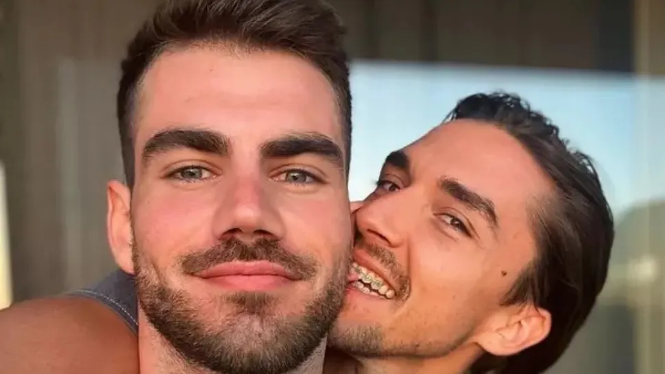 Românul care dansează pe tocuri vrea să rămână înscărcinat. Emil Rengle i-a spus "DA" iubitului Alejandro