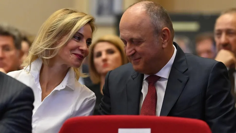 Secretele financiare din familia Șucu, dezvăluite de soția milionarului. Foto: Facebook