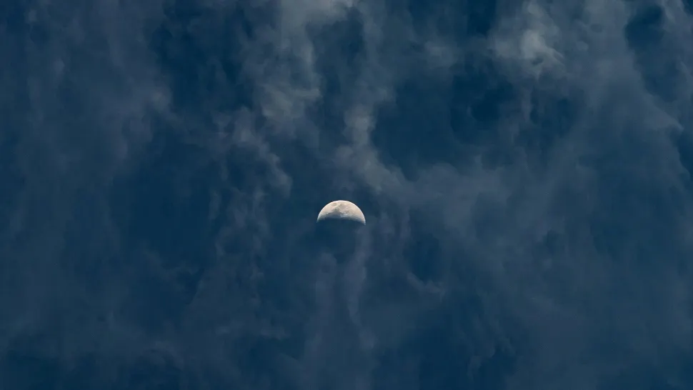3 zodii renasc după eclipsa de soare de astăzi. Urmează perioada lor de glorie: vezi dacă te afli printre ele/ unsplash.com