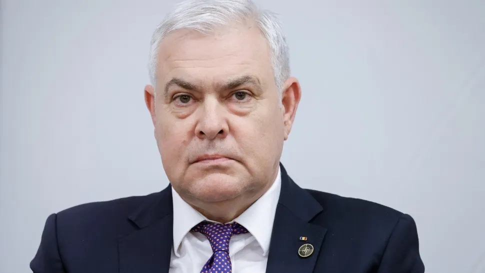 Ministrul Apărării Naţionale, Angel Tîlvăr. Foto: Profimedia