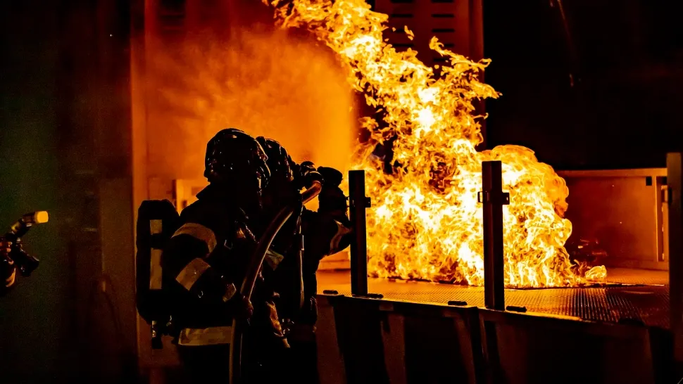 Încă un club a luat foc. Foto ilustrativ