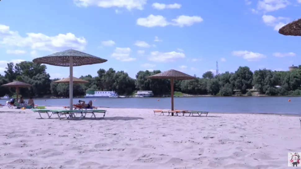 Orașul din România aflat la o oră de București care are trei plaje. Foto: Captură YouTube