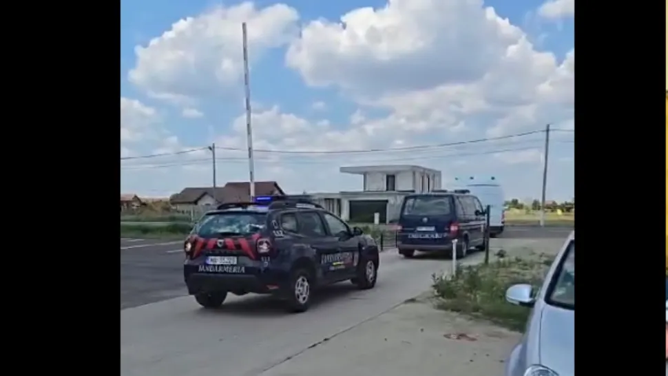 Un grup de 13 asiatici, veniți în România pentru a se angaja, INTERZIȘI în Europa pentru 5 ani. Carre este motivul / Captură video