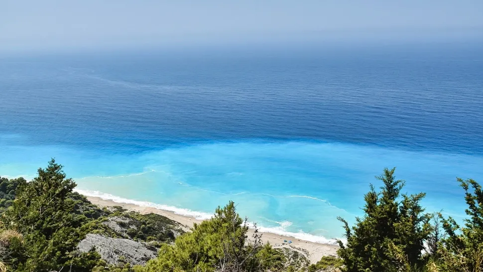 Decese subite în Grecia. Ce se întâmplă, de fapt, cu turiștii