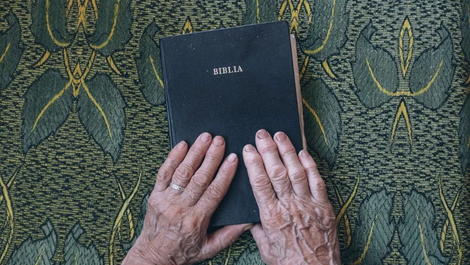 Reguli misterioase și mai puțin știute din Biblie. Ce pățesc cei care le încalcă