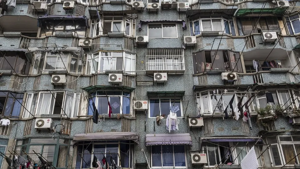 Cum poți ține aerul condiționat pornit și în același timp să ai o factură mică la curent. Trucul care îți salvează banii din buzunar