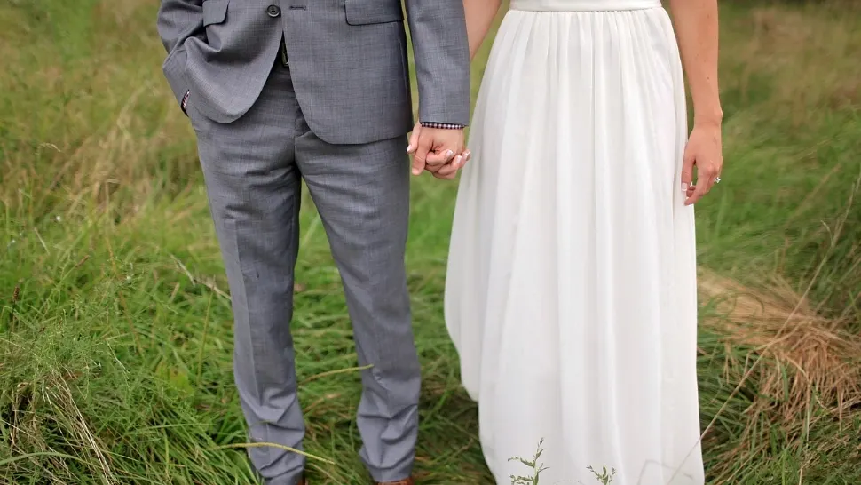 Localitatea din România care scumpește divorțurile și căsătoriile