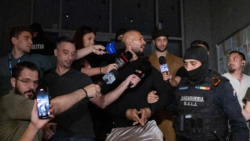 Acuzații grave pe numele fraților Tate, reținuți din nou de DIICOT: trafic de persoane, act sexual cu minori. Victimele, obligate să facă filme pentru adulți
