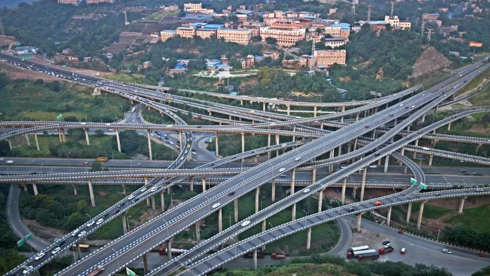 Este teroarea GPS-ului. Nodul de trafic în care intră oricine și iese cine poate - VIDEO