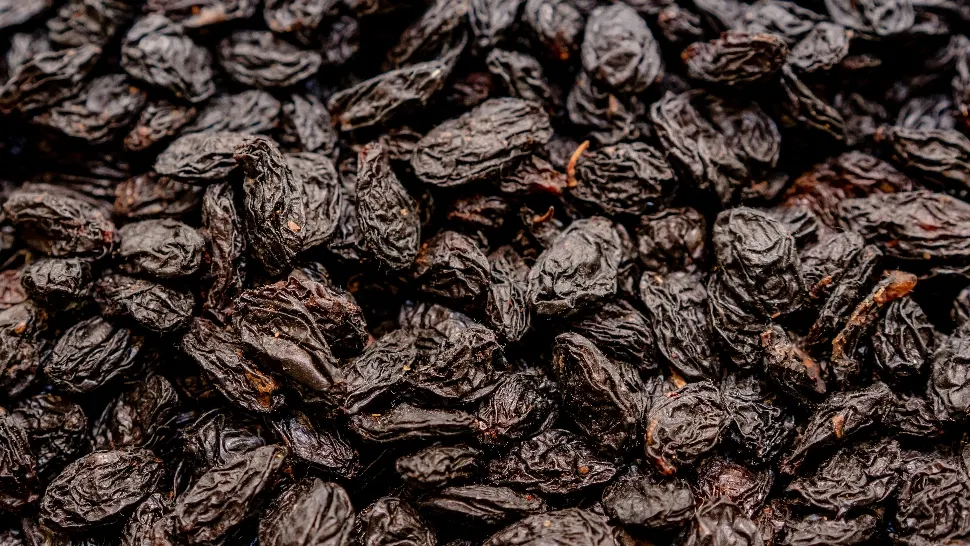 Cum să faci prune deshidratate pentru iarnă. Recomandate femeilor aflate la menopauză