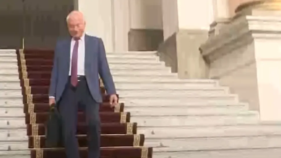 Valeriu Stoica, mentorul avocatului mafiei coldiste, a ajuns la Parchet. Imagini inedite