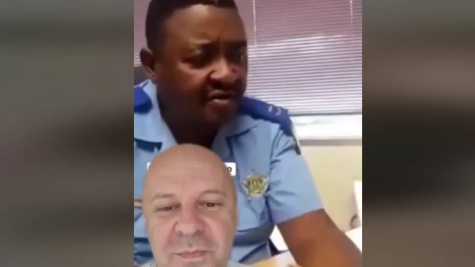 Polițistul Viorel Teacă face un test de alcoolemie după ce mănâncă croissant - VIDEO