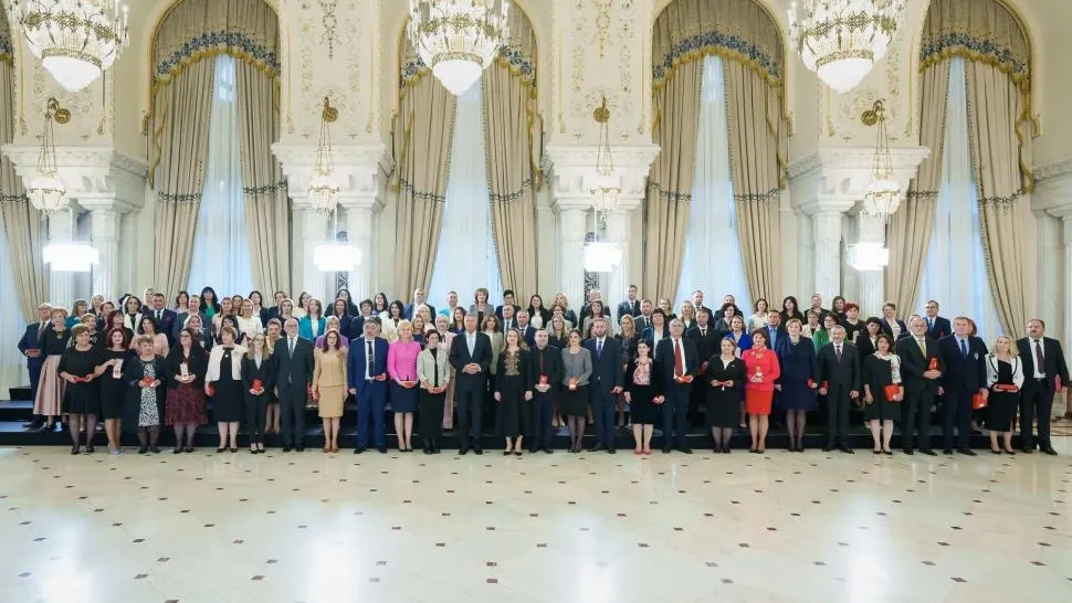 Un liceu premiat de președintele Klaus Iohannis a avut doar doi elevi la Bacalaureat: Unul l-a picat