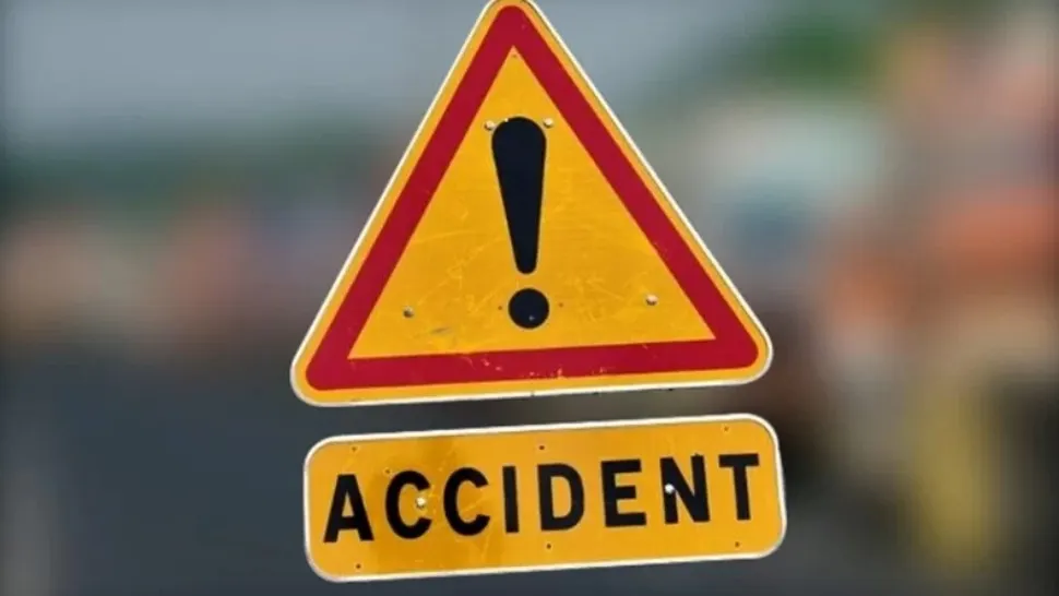 Tragedie pe șosea: Un biciclist a murit după ce a fost lovit de un tractor condus de un șofer BĂUT