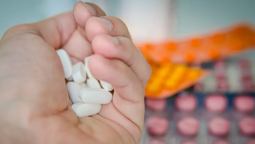 Medicamentul banal, la îndemâna oricui, combate cancerul intestinal. Ce au descoperit oamenii de știință