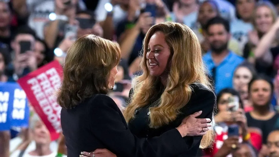 Beyonce a făcut public sprijinul pentru campania vicepreședintelui în exercițiu (Profimedia)