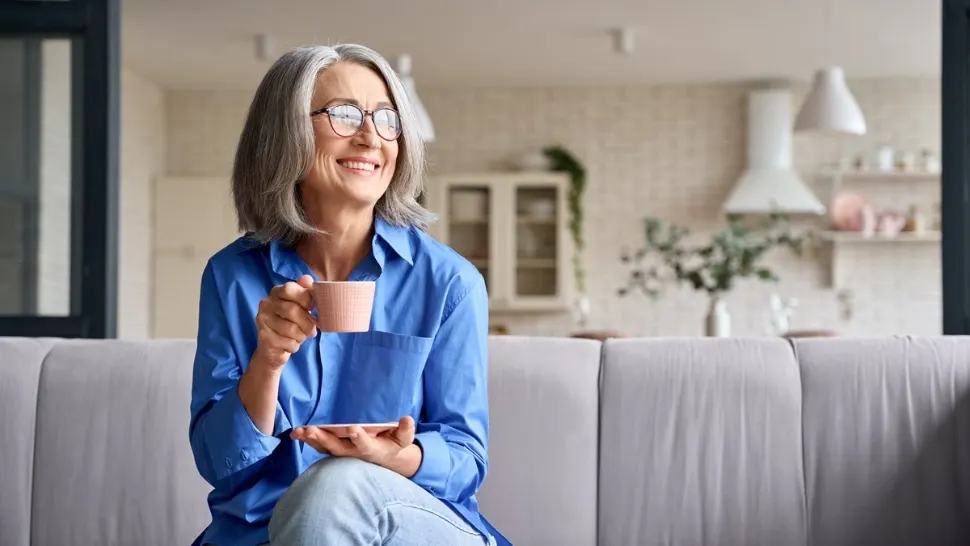 Cât de târziu poți bea cafea fără să îți strici somnul