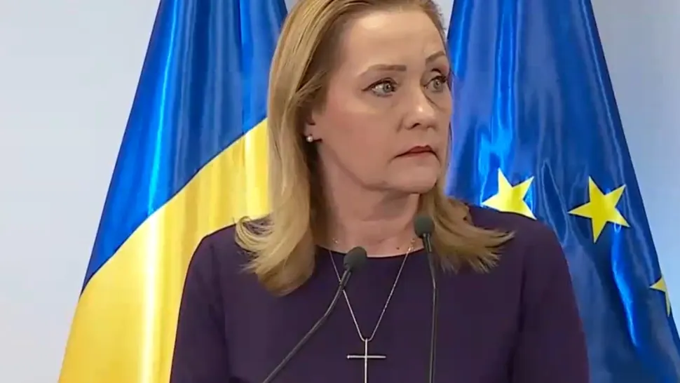Studiile universitare i-au dat mari bătăi de cap șefei reziștilor: NOTELE luate de Elena Lasconi în facultate