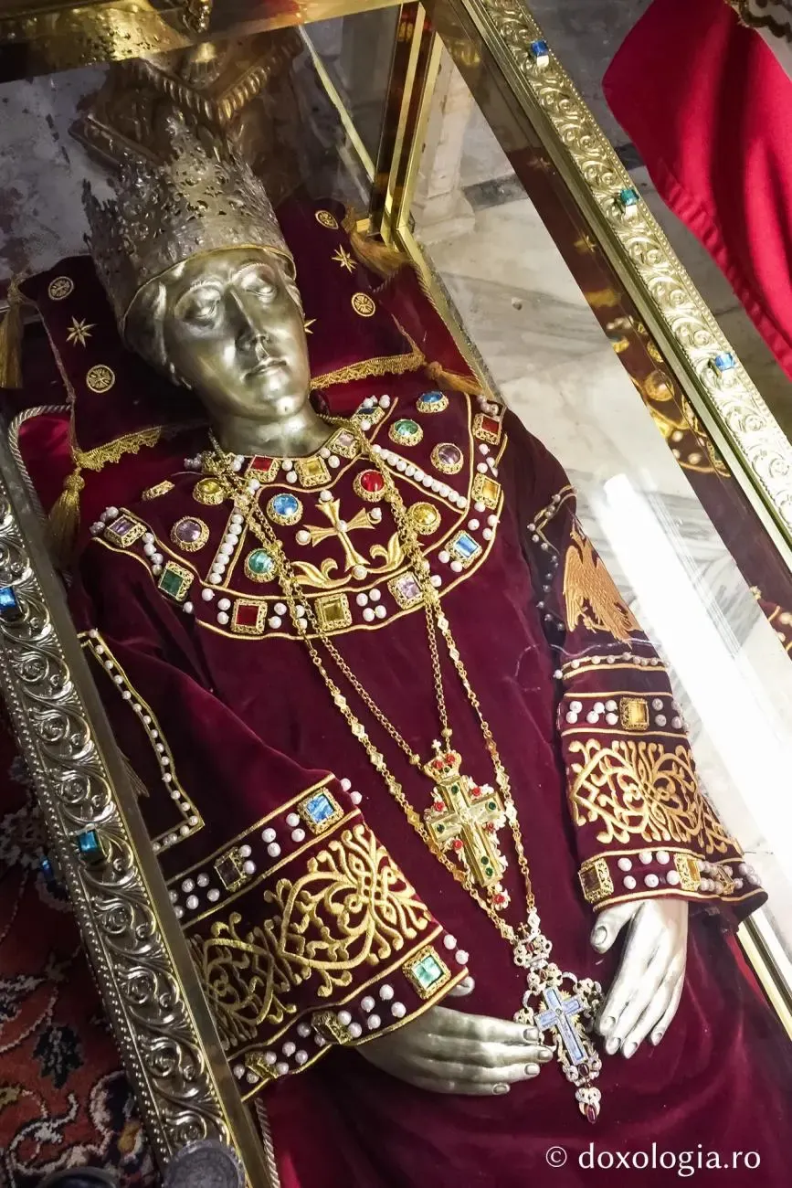 Sărbătoarea zilei, luni, 13 octombrie. Aducerea moastelor Sfântului Apostol Andrei la Iași