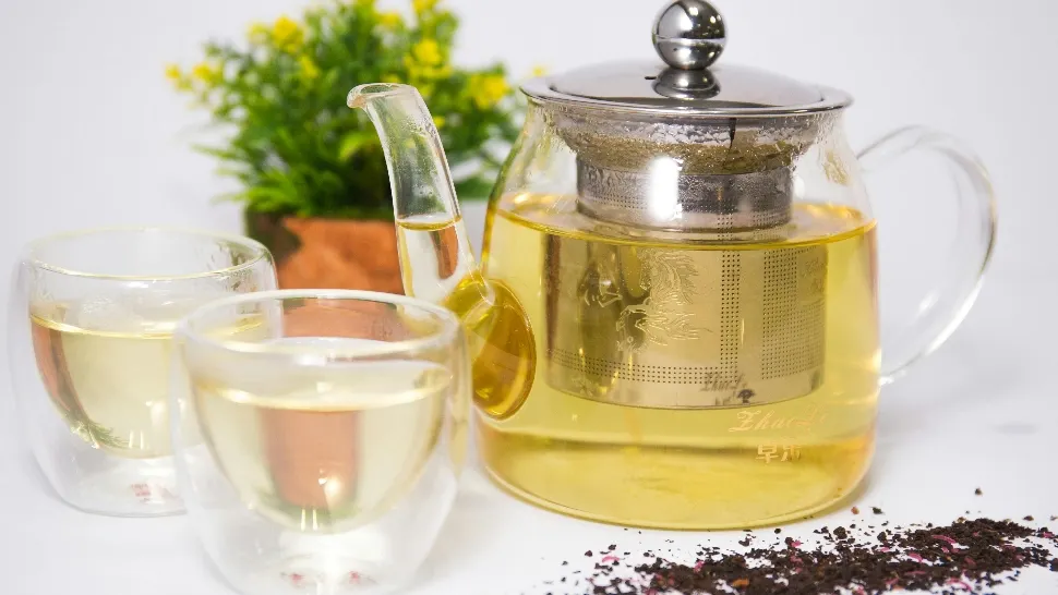 Cele mai puternice ceaiuri pentru detoxifiere. Ideale după mesele copioase de sărbători