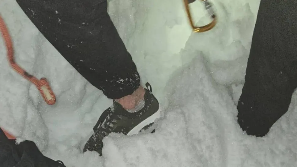Turist de 26 de ani, echipat ca pentru sala de fitness, salvat de pe Jepii Mici/ Foto: Salvamont Prahova