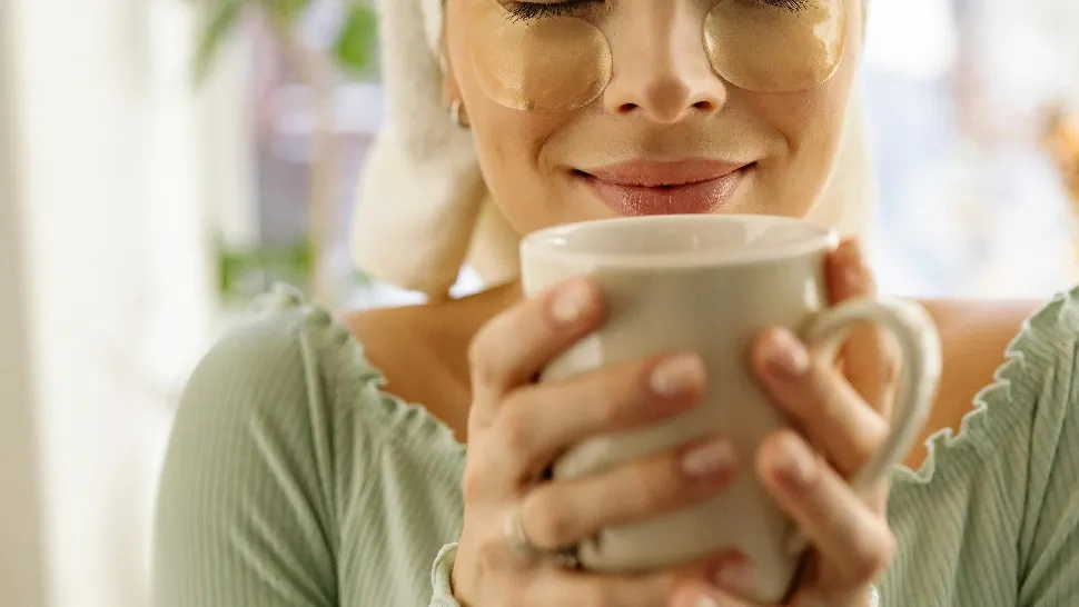 Medicamentele pe care nu ar trebui să le asociezi niciodată cu cafeaua. Ce reacții adverse pot să apară?