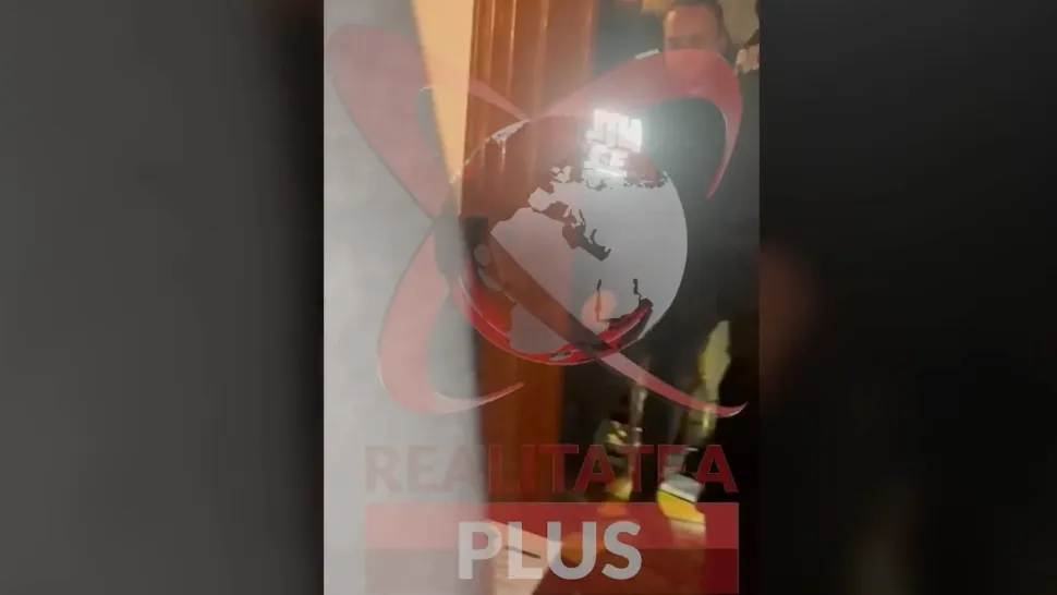 Noi imagini cu teroarea statului din umbră: percheziții la ordin la românii care îl susțin pe Călin Georgescu - VIDEO