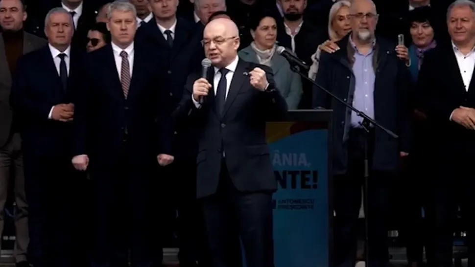 Emil Boc a făcut anunțul: Crin Antonescu are susținerea lui Ilie Bolojan la Cotroceni