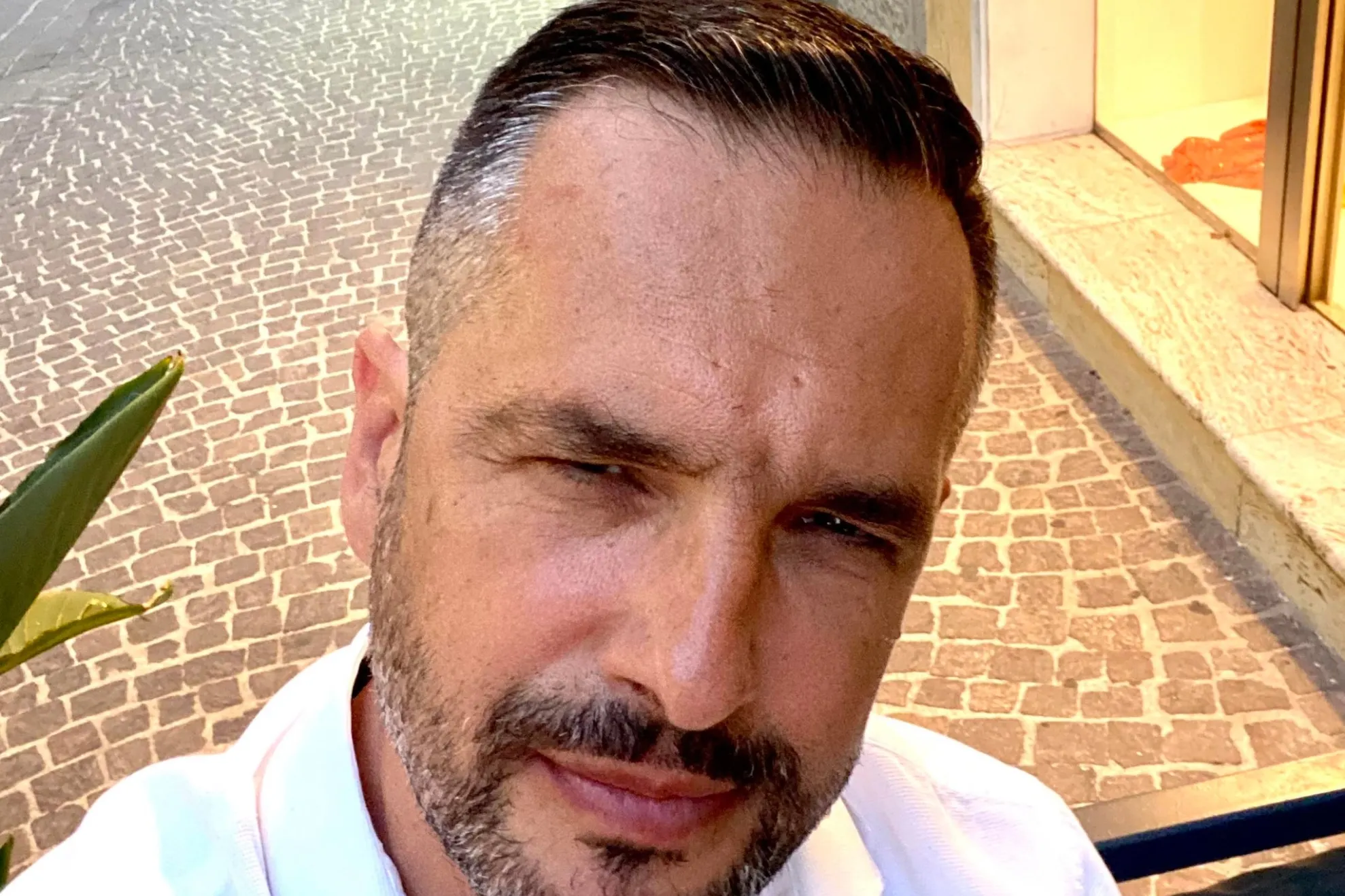 Revoltă uriașă după CENZURAREA jurnaliștilor. Mădălin Ionescu: Aceste practici sunt produsul regimului dictatorial