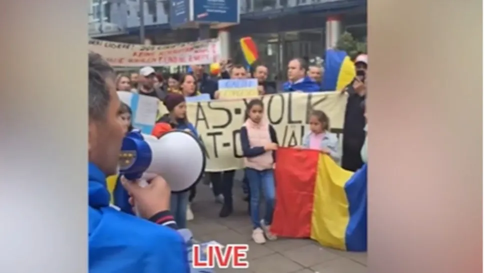 Revoltă în Diaspora după ALEGERILE ANULATE. Românii cer DEMISIA ministrului Predoiu/ Captură VIDEO