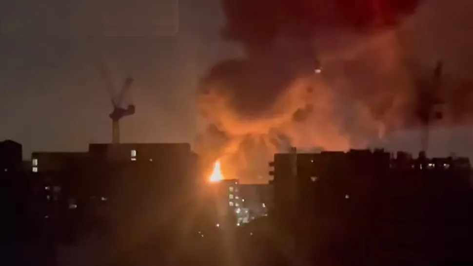 Haos total in transportul aerian european, mii de zboruri anulate sau deviate. Aeroportul londonez Heathrow, închis toată ziua, în urma unui incendiu - VIDEO