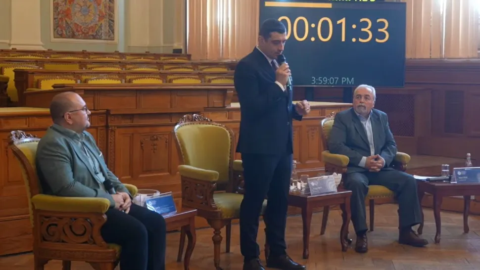 George Simion, alături de profesori, la Universitatea Babeș-Bolyai