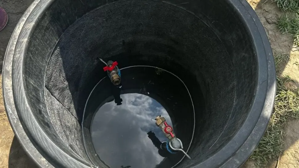 Copil de aproape 3 ani, căzut într-un canal din județul Galați. A fost transportat cu elicopterul la spital