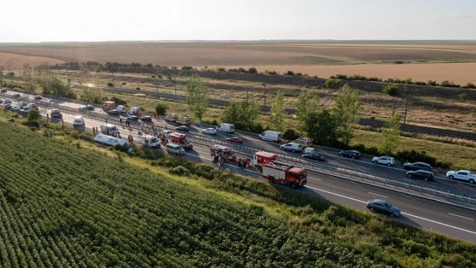 Doi copii în stare gravă după accidentul de pe A2: unul în stop cardiac, altul cu politraumatisme.  Anunțul medicilor