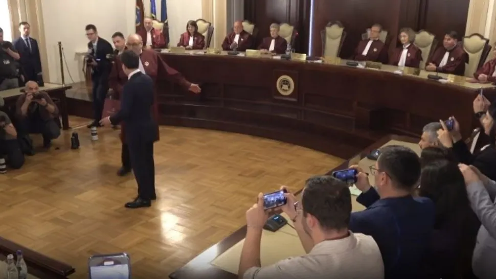 Atac furibund din partea unei judecătoare la adresa CCR. Judecătorii sunt acuzați de servilism de o colegă de breaslă