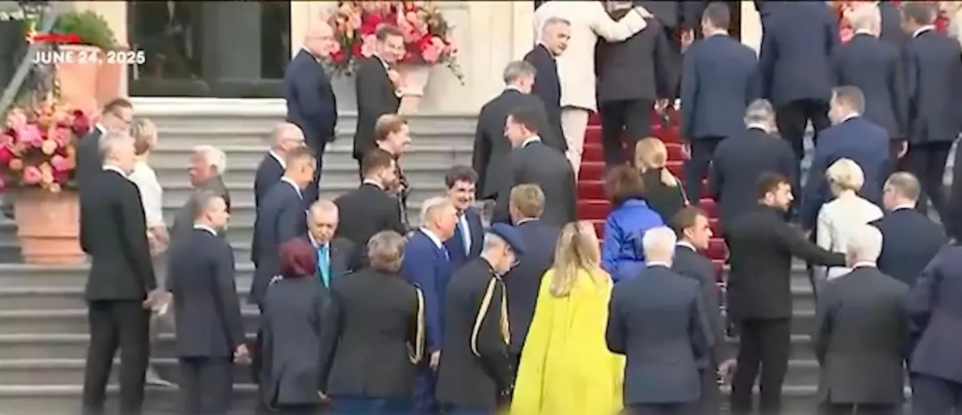Nicușor Dan a fost ignorat de Donald Trump la Summit-ul NATO de la Haga. Foto/Profimedia