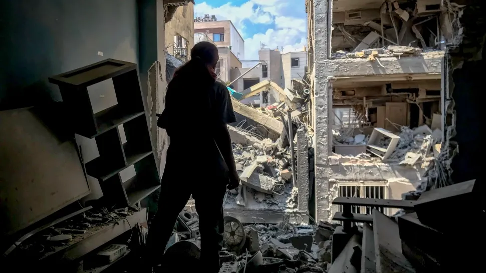 Blocuri din Teheran distruse de atacurile armatei israeliene. Foto/Profimedia