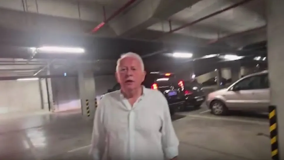Hrebenciuc jignește un protestatar și sare la bătaie chiar de față cu un minor