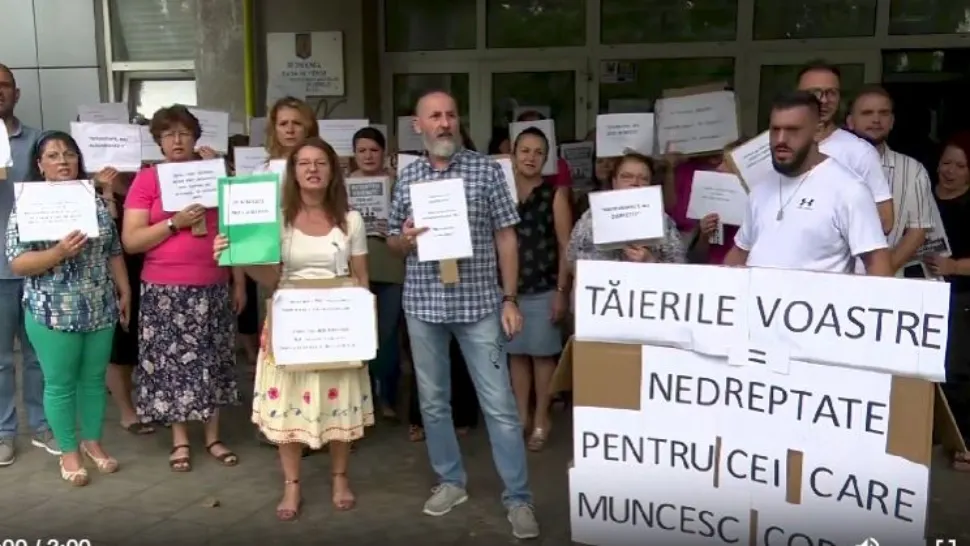 Lovitură pentru pensionari: recalcularea, blocată de proteste
