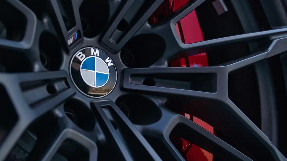 Avertisment BMW. Probleme la vehiculele produse între 2015 și 2021