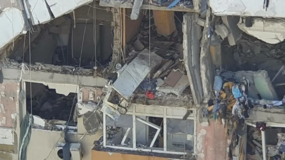 Risc URIAȘ la 4 zile de la explozie: clădirea se poate prăbuși. Începe DEMOLAREA blocului după tragedia din Rahova