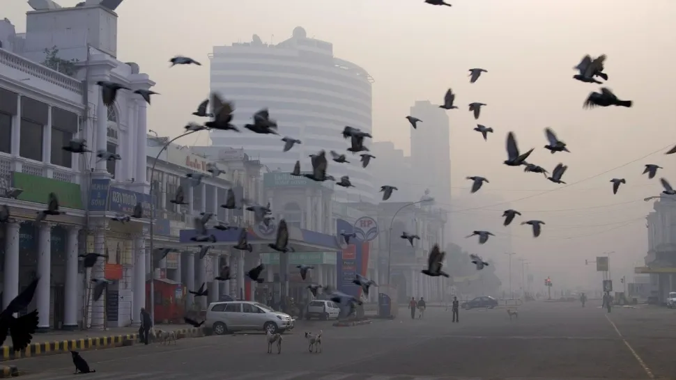 India provoacă pentru prima dată o ploaie artificială deasupra capitalei New Delhi pentru a combate poluarea