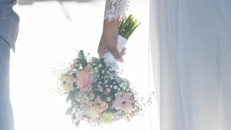 Simbolurile ascunse din buchetul de mireasă: cum să alegi florile potrivite pentru ziua cea mare /Profimedia