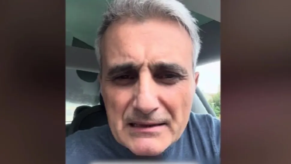 Robert Turcescu: „Nicușor, harpaletele de la Cotroceni”