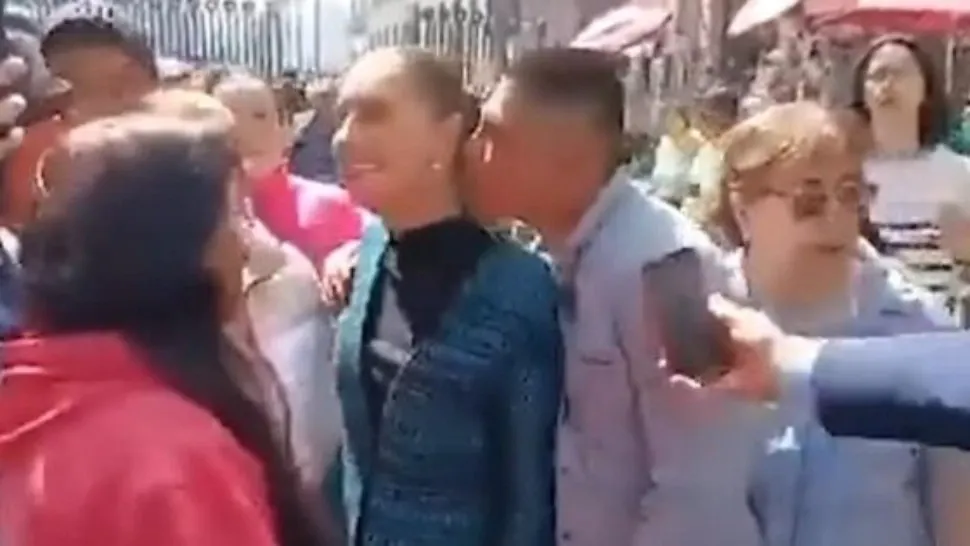 Un bărbat a agresat-o sexual în public pe Claudia Sheinbaum, președinta Mexicului, încercând să o sărute pe gât și apoi să o atingă pe talie și piept