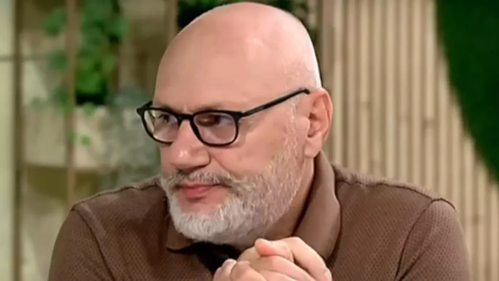 Cristian Andrei nu are nici studiile cerute, nici certificat de practică