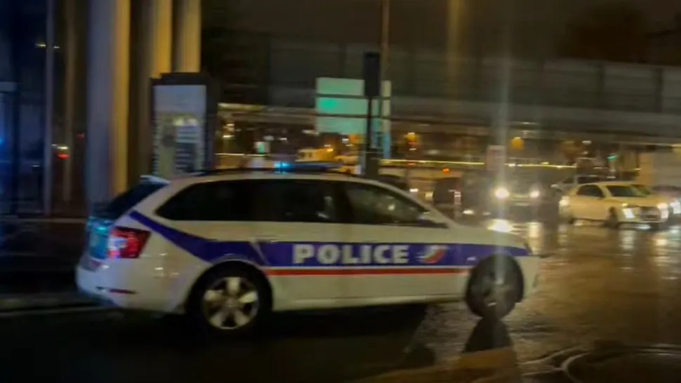 Autoritățile au intervenit rapid după ce au fost avertizate cu privire la existența unui dispozitiv exploziv.